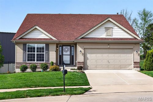 38 Wisdom Ct, Lake St Louis, MO, 63367-6489 | Card Image