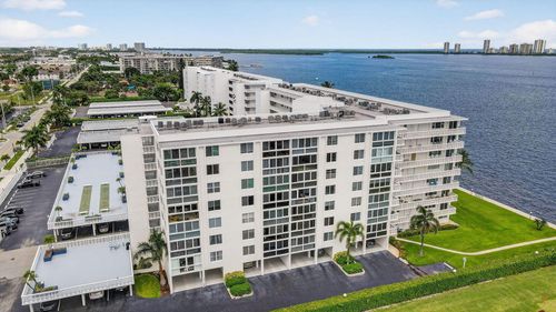 apt-711-301 Lake Shore Dr, Lake Park, FL, 33403-3503 | Card Image