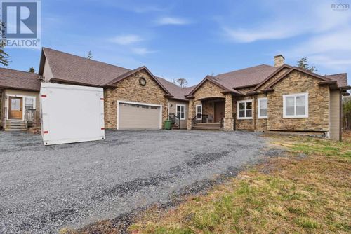 695 Sandwick Drive, Hammonds Plains, NS, B4B0H3 | Card Image