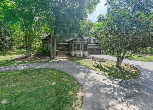 2153 Williamsport Pike, Columbia, TN, 38401-5635 | Card Image