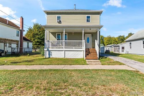 609 Van Buren St, Litchfield, IL, 62056-1548 | Card Image