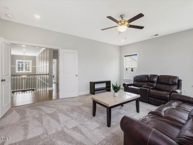 051-Bonus Room | Image 47