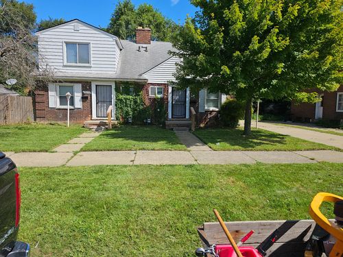 19623 Moross Rd, Detroit, MI, 48224-1116 | Card Image