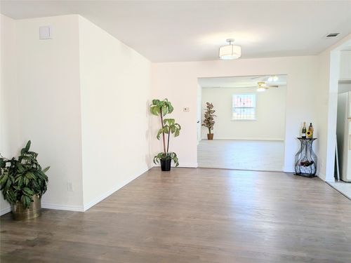 3051 Utah Ave, Dallas, TX, 75216-4335 | Card Image