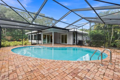 7 Riverview Dr, Sewalls Point, FL, 34996-6314 | Card Image