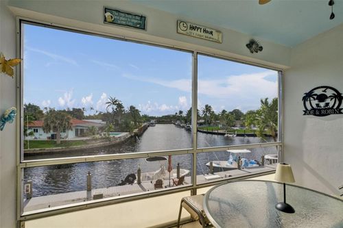 16-935 Se 9th Ave, Pompano Beach, FL, 33060-9539 | Card Image
