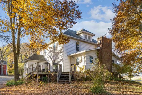 7937 N Union Rd, Janesville, IA, 50647-1003 | Card Image