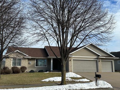 1545 Birka Lane, Onalaska, WI, 54650 | Card Image