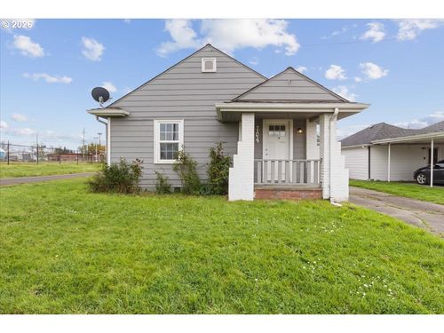 704 16th Ave, Albany, OR, 97321 | Card Image