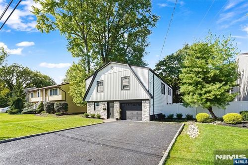 26 Pavonia Ave, Emerson, NJ, 07630-1720 | Card Image