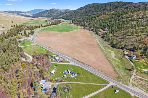 37XX Cedonia -Addy Rd, Hunters, WA, 99137 | Card Image