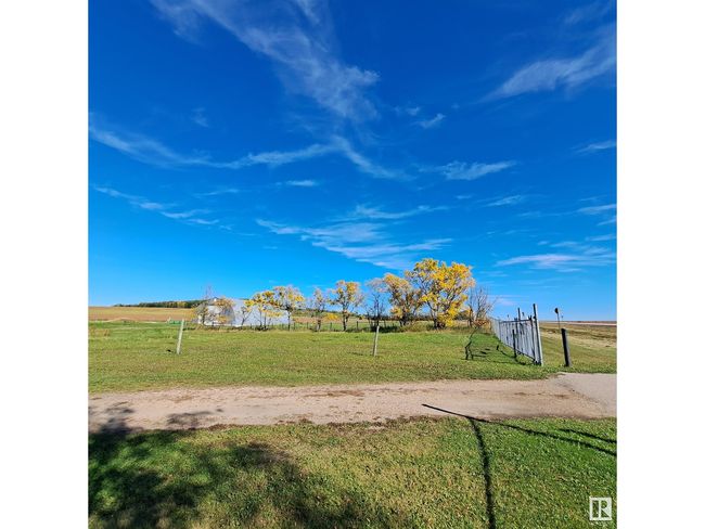 3160 Highway 622, House other with 2 bedrooms, 2 bathrooms and null parking in Warburg AB | Image 32