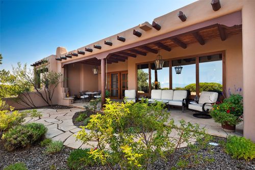 26 Picacho Peak Dr, Santa Fe, NM, 87506-8289 | Card Image