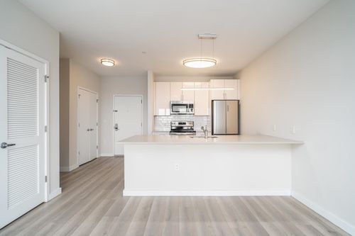 apt-213-16 Bennett St, Jersey City, NJ, 07304-1091 | Card Image
