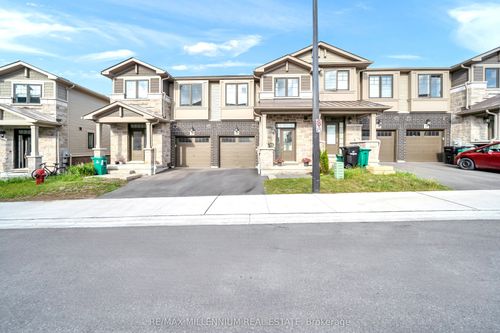 55-100 Hollywood Crt, Cambridge, ON, N1R0C5 | Card Image