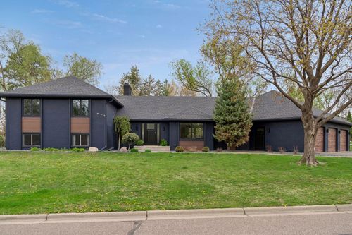 335 Queensland Ln N, Plymouth, MN, 55447-3456 | Card Image