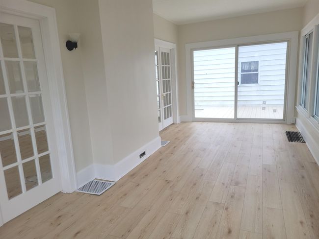 336 N Riverview Dr, House other with 3 bedrooms, 3 bathrooms and null parking in Parchment MI | Image 5