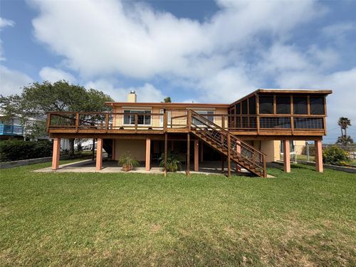 1219 Pilot Ln, Galveston, TX, 77554-9345 | Card Image