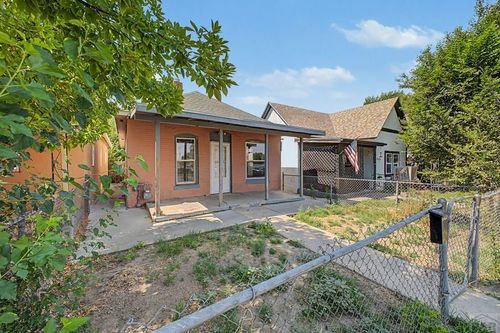 608 E 10th St, Pueblo, CO, 81001 | Card Image