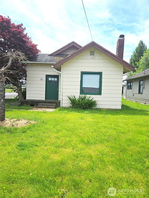 1401 Aberdeen Ave, Aberdeen, WA, 98520-4721 | Card Image