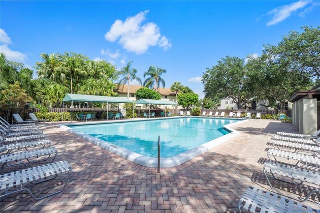 4306 Carambola Cir N, Townhouse with 2 bedrooms, 3 bathrooms and null parking in Coconut Creek FL | Image 36