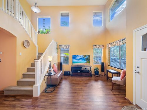 91-1015 Kaikala St, Ewa Beach, HI, 96706-6077 | Card Image