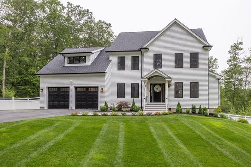 2 Ledgestone Rd, Douglas, MA, 01516-2810 | Card Image