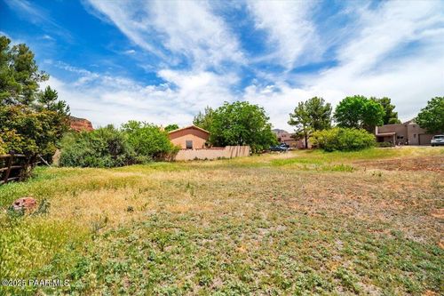 90 Creek Rock Rd, Sedona, AZ, 86351-7375 | Card Image