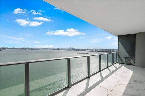 unit-3505-3131 Ne 7th Ave, Miami, FL, 33137-4469 | Card Image