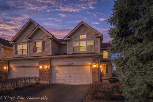 3049 Renard Ln, St. Charles, IL, 60175-4652 | Card Image