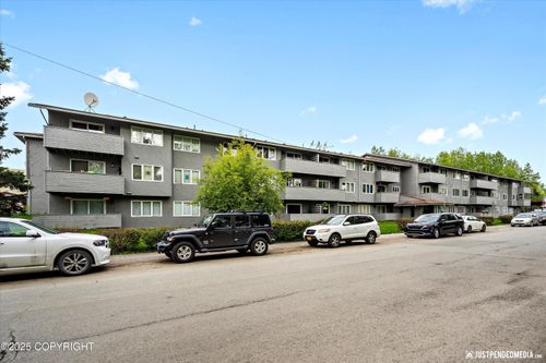 unit-104-4433 San Ernesto Ave, Anchorage, AK, 99508-2844 | Card Image