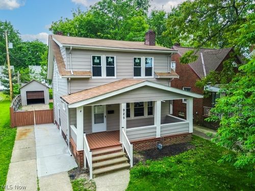 925 E 224th St, Euclid, OH, 44123-3305 | Card Image