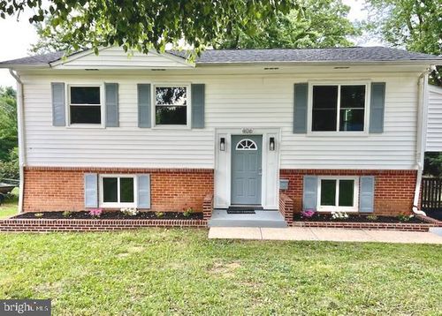406 W Maple Ave, STERLING, VA, 20164-4715 | Card Image