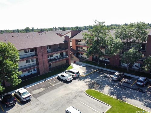 205-3308 33rd St W, Saskatoon, SK, S7L6S6 | Card Image