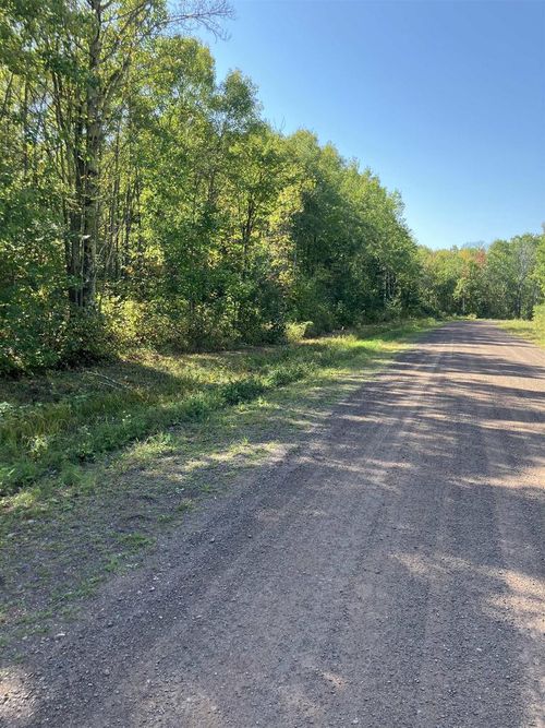 00002 Pine Flats Road, SANBORN, WI, 54546 | Card Image