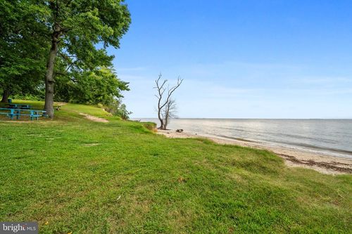 3707 Cassell Blvd, PRINCE FREDERICK, MD, 20678-4816 | Card Image