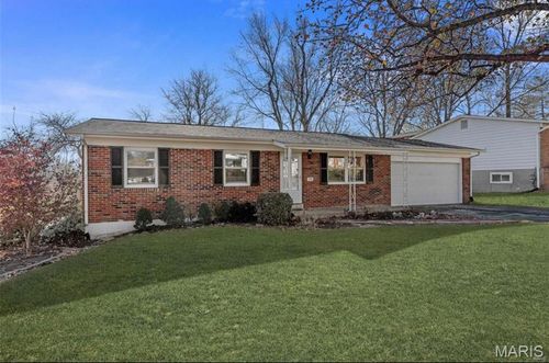 122 Wildwood Ct, Saint Charles, MO, 63303-5712 | Card Image
