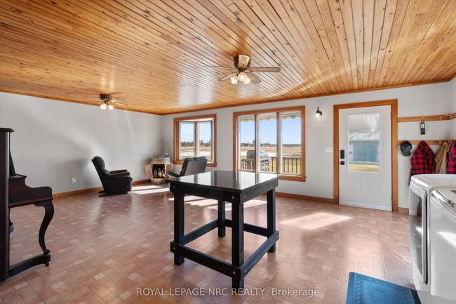 322 Foss Rd, House other with 3 bedrooms, 1 bathrooms and 4 parking in Fenwick ON | Image 12