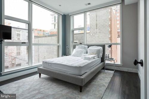 george-room-819 6th Street Nw, WASHINGTON, DC, 20001 | Card Image