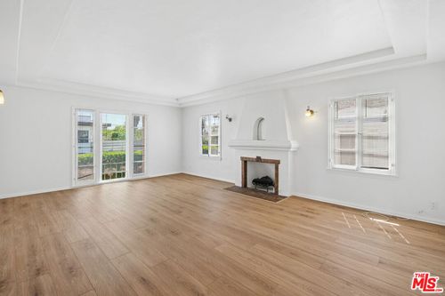 2-9221 Alcott St, Los Angeles, CA, 90035-3134 | Card Image
