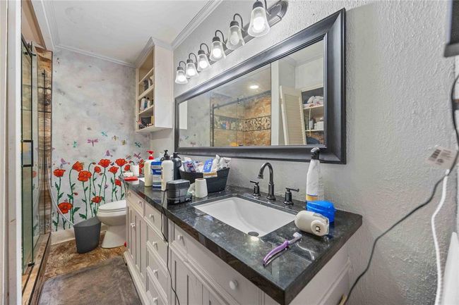 The vanity in the primary bath. | Image 15