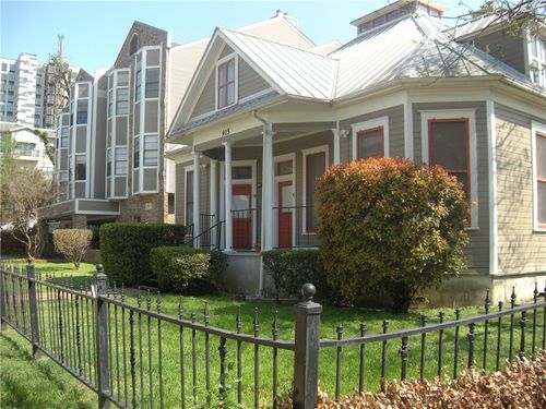 c-915 W 23rd St, Austin, TX, 78705-5042 | Card Image