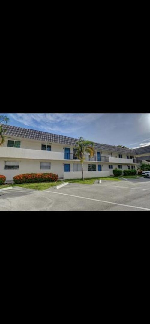 2070-55 Se 14th St, Boca Raton, FL, 33432-7394 | Card Image