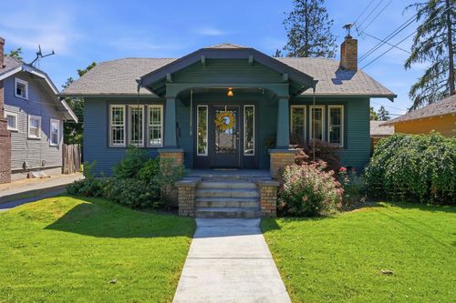 3818 N E St, Spokane, WA, 99205-2263 | Card Image