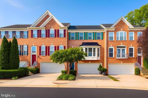 13584 Cedar Run Ln, Oak Hill, VA, 20171-3263 | Card Image