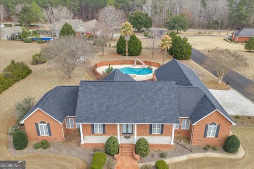 550 Masters Cir, Dublin, GA, 31021-3279 | Card Image