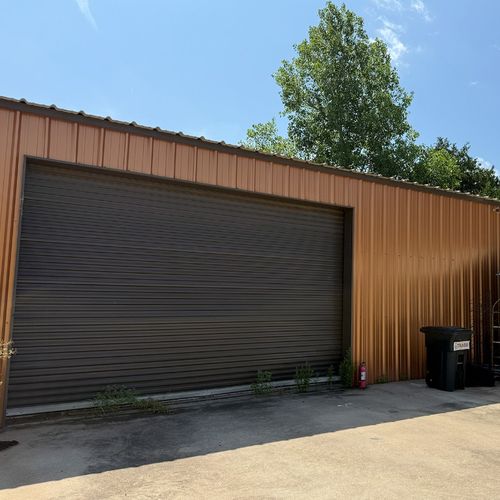 c-1067 Highway 71 W, Bastrop, TX, 78602-2089 | Card Image