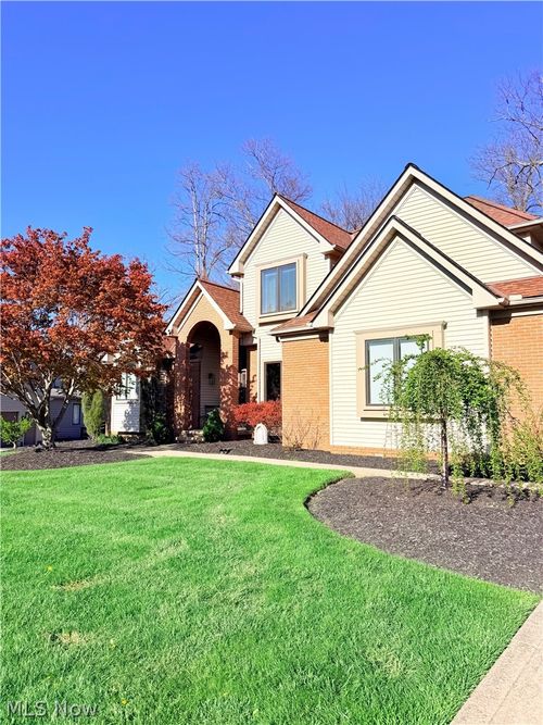 7341 Mountain Quail Pl, Concord Township, OH, 44077-9017 | Card Image