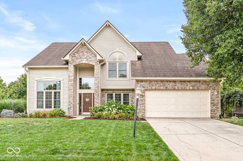 8451 Ardennes Dr, Fishers, IN, 46038-4414 | Card Image