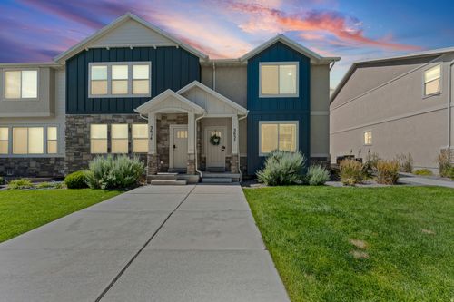 3637 Flint Creek Ln, Eagle Mountain, UT, 84005-5533 | Card Image